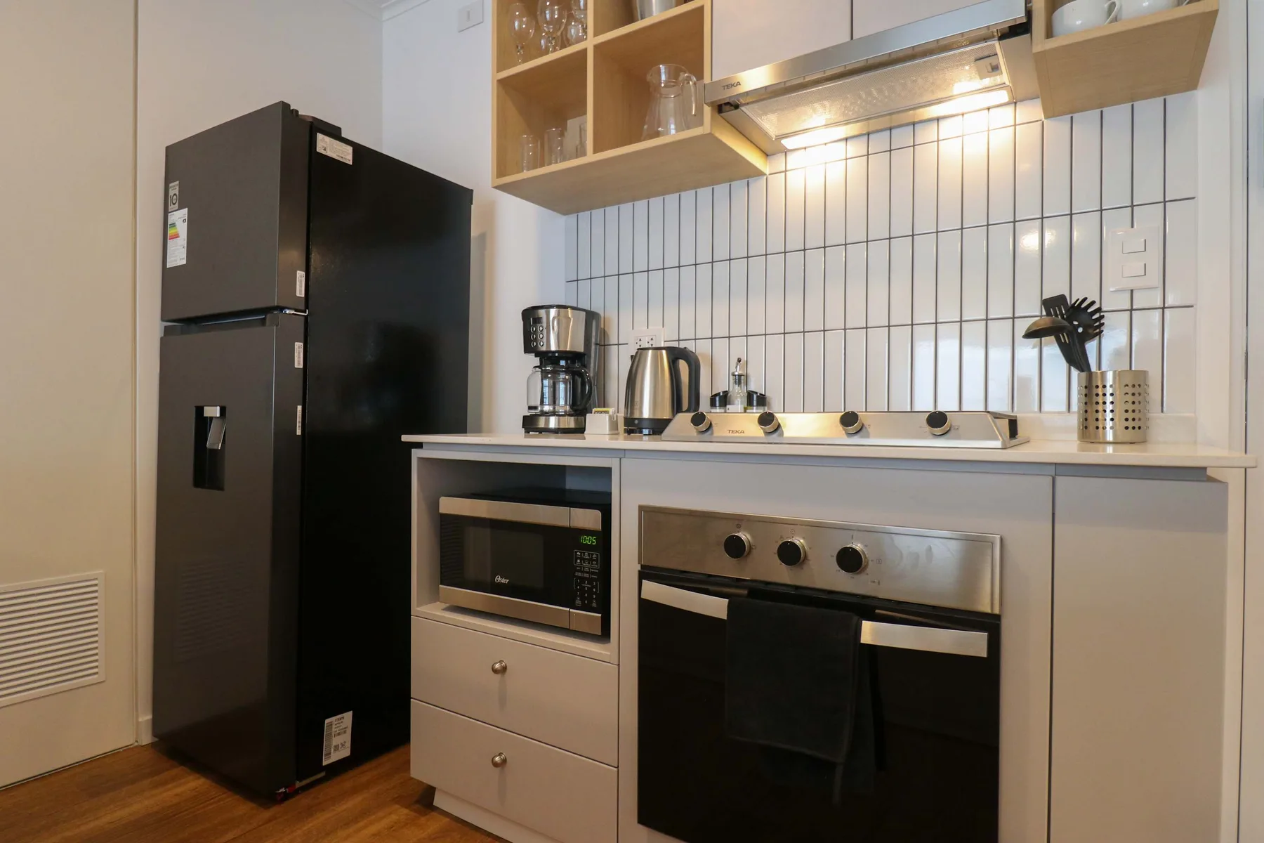 Graceful 2BR w/ Balcony in Miraflores