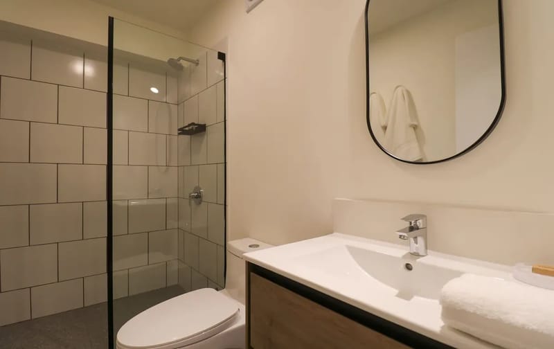 Graceful 2BR w/ Balcony in Miraflores