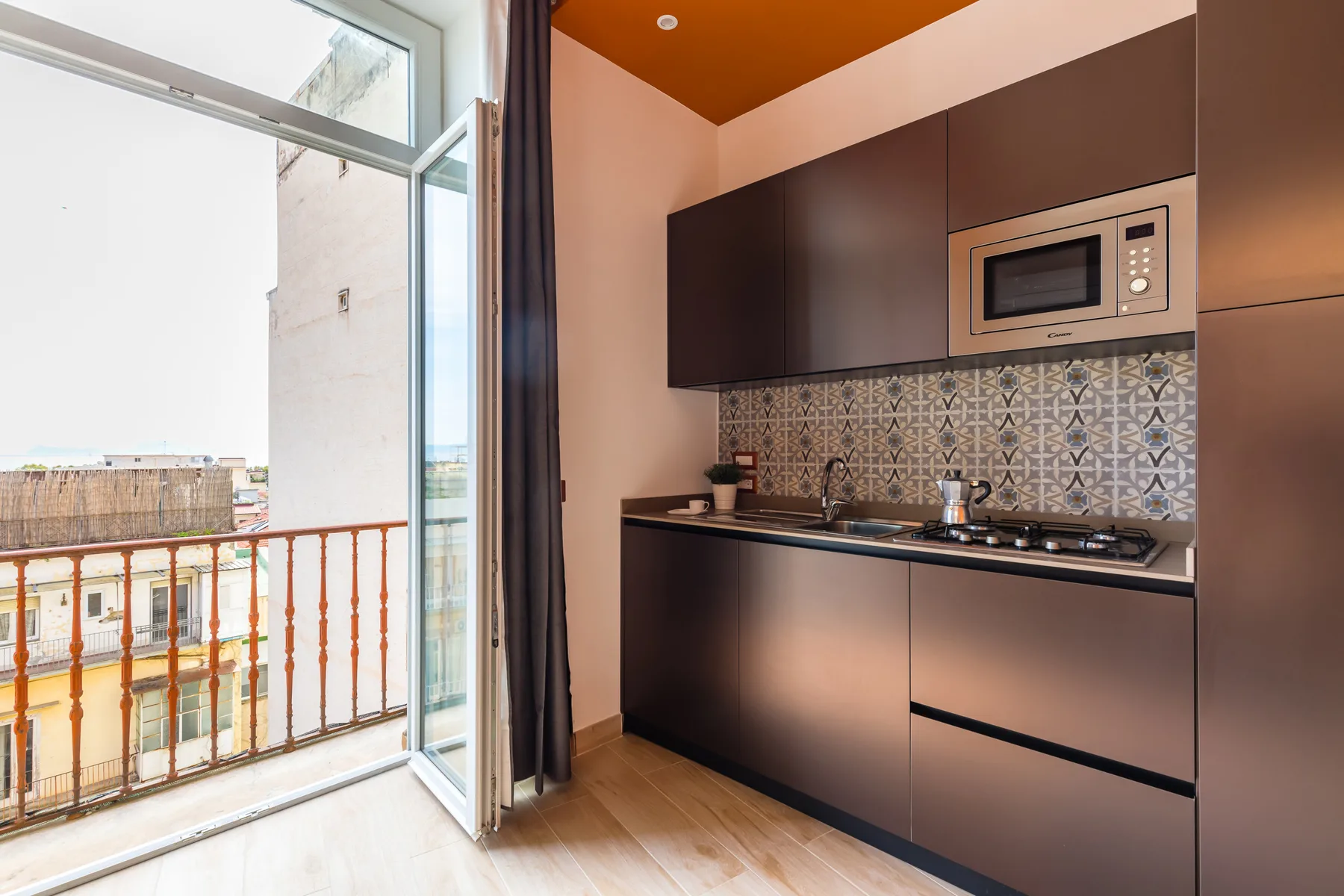 Colonna Apartment 3