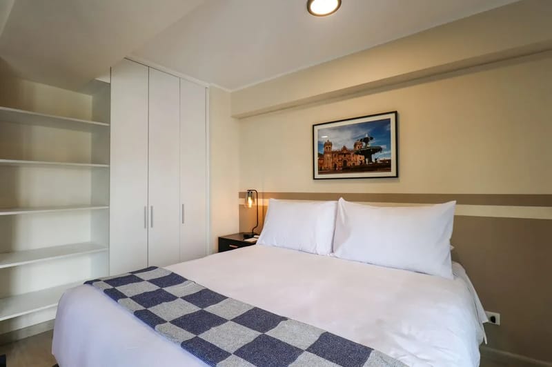 Charming Loft w/ Balcony in Prime Miraflores
