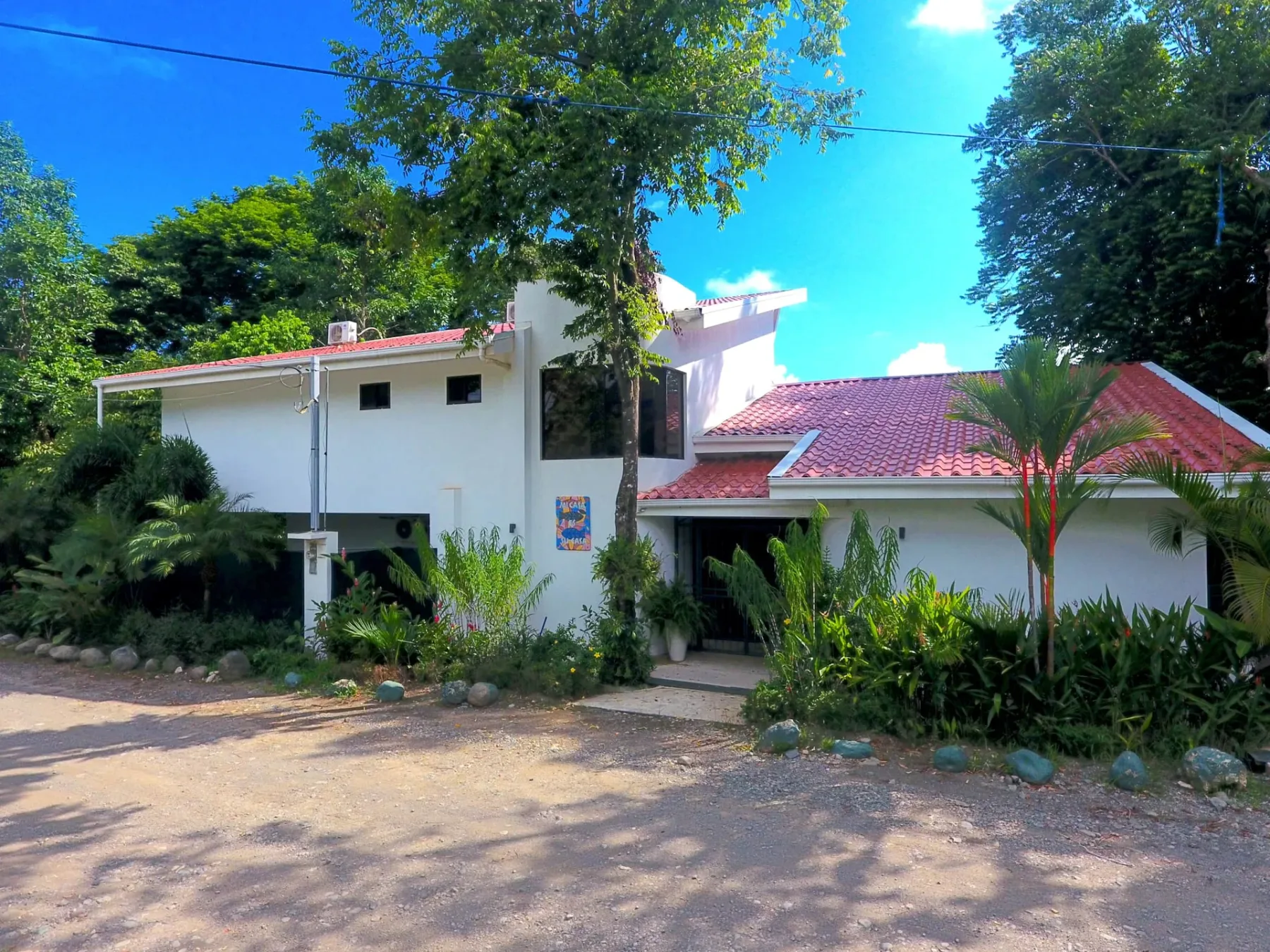 Mi Casa es Su Casa · 16. Mi Casa es Su Casa