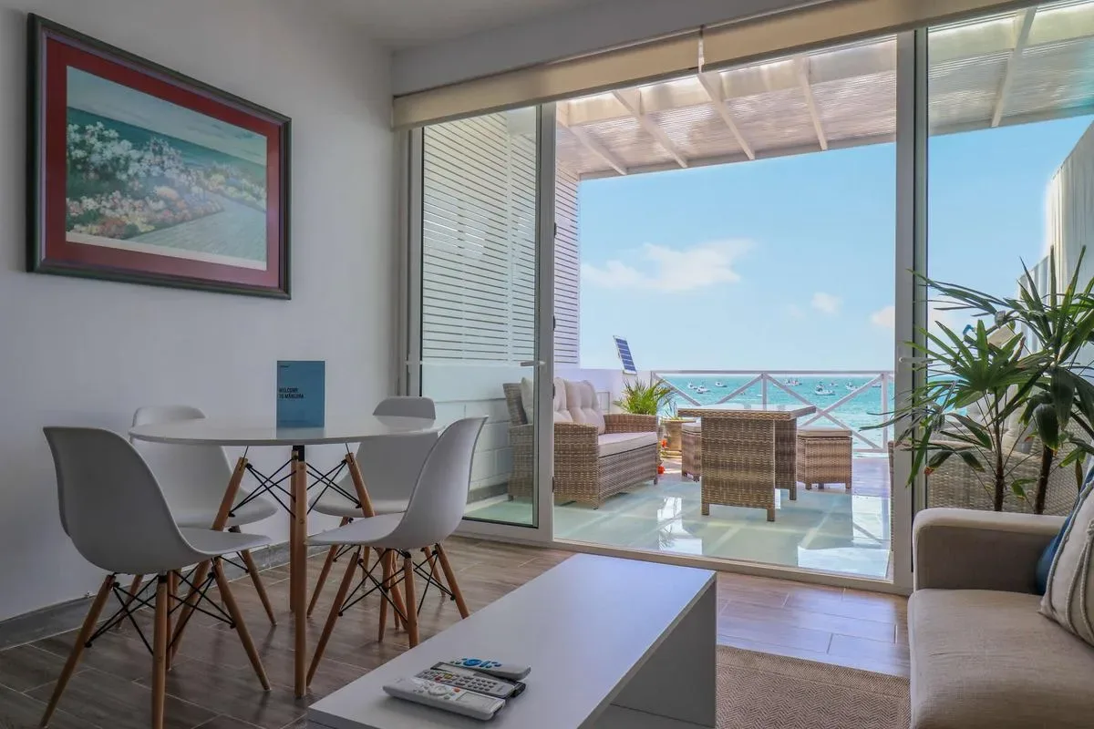 Astonishing 2BR with Spectacular Ocean View
