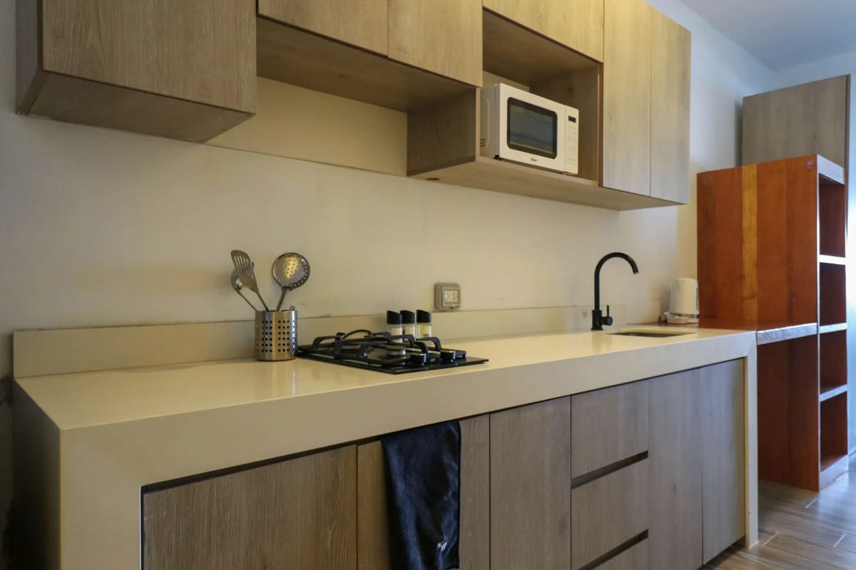 Astonishing 2BR with Spectacular Ocean View