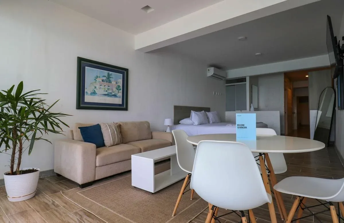 Astonishing 2BR with Spectacular Ocean View