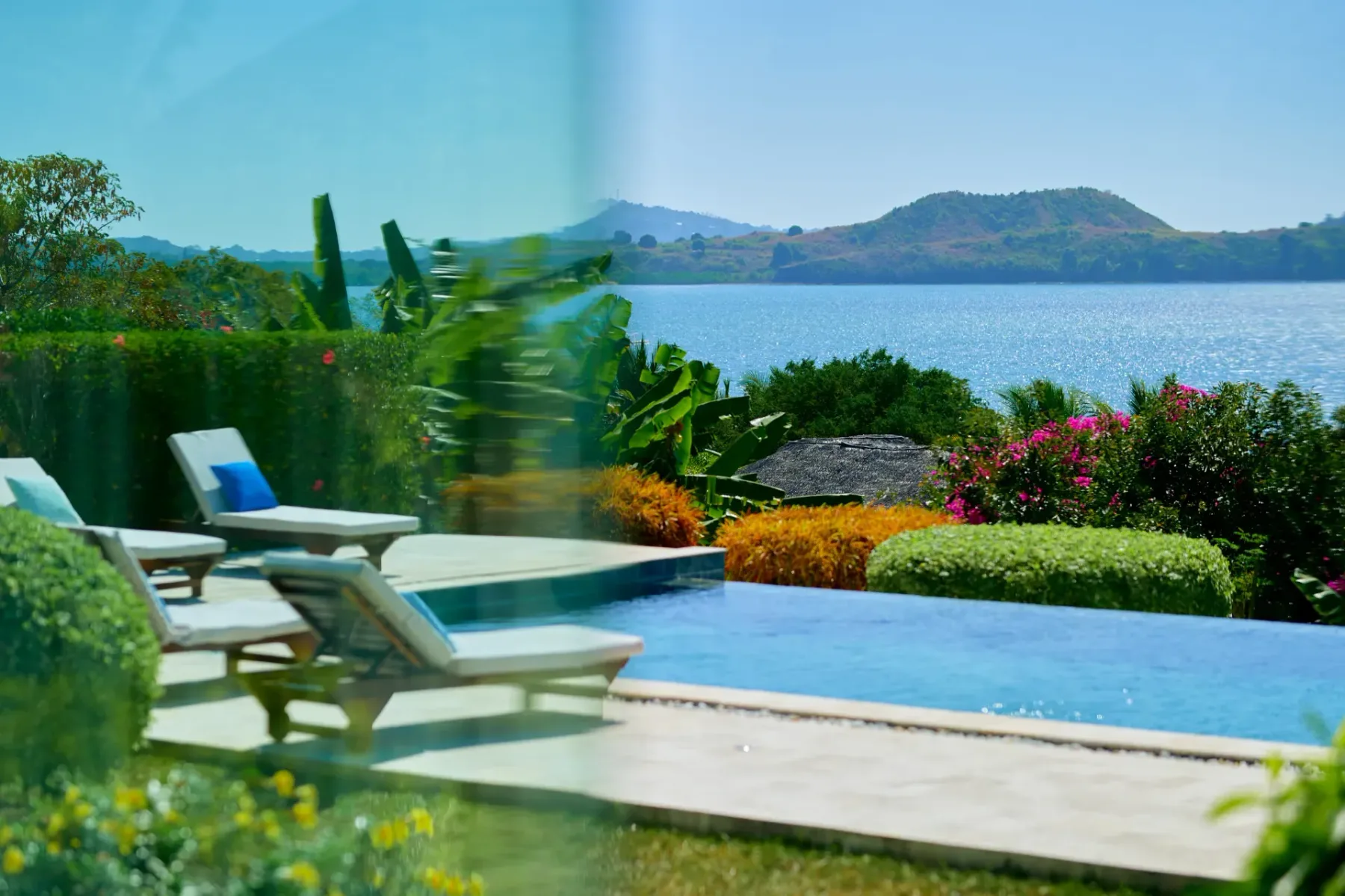 Sea-view villa
