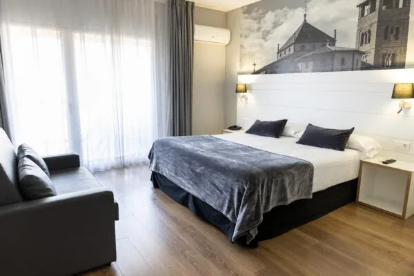 Hotel Can Pamplona room