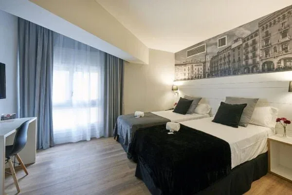 Hotel Can Pamplona room