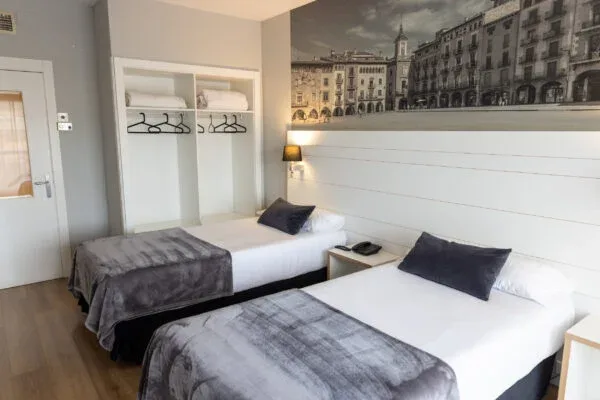 Hotel Can Pamplona room
