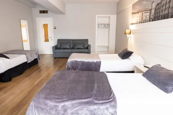 Hotel Can Pamplona room