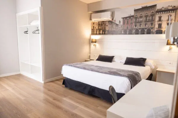 Hotel Can Pamplona room