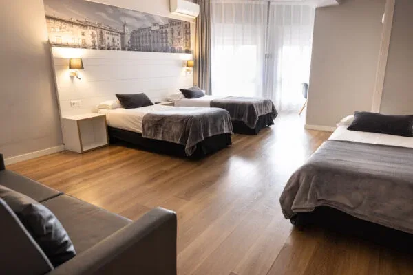 Hotel Can Pamplona room