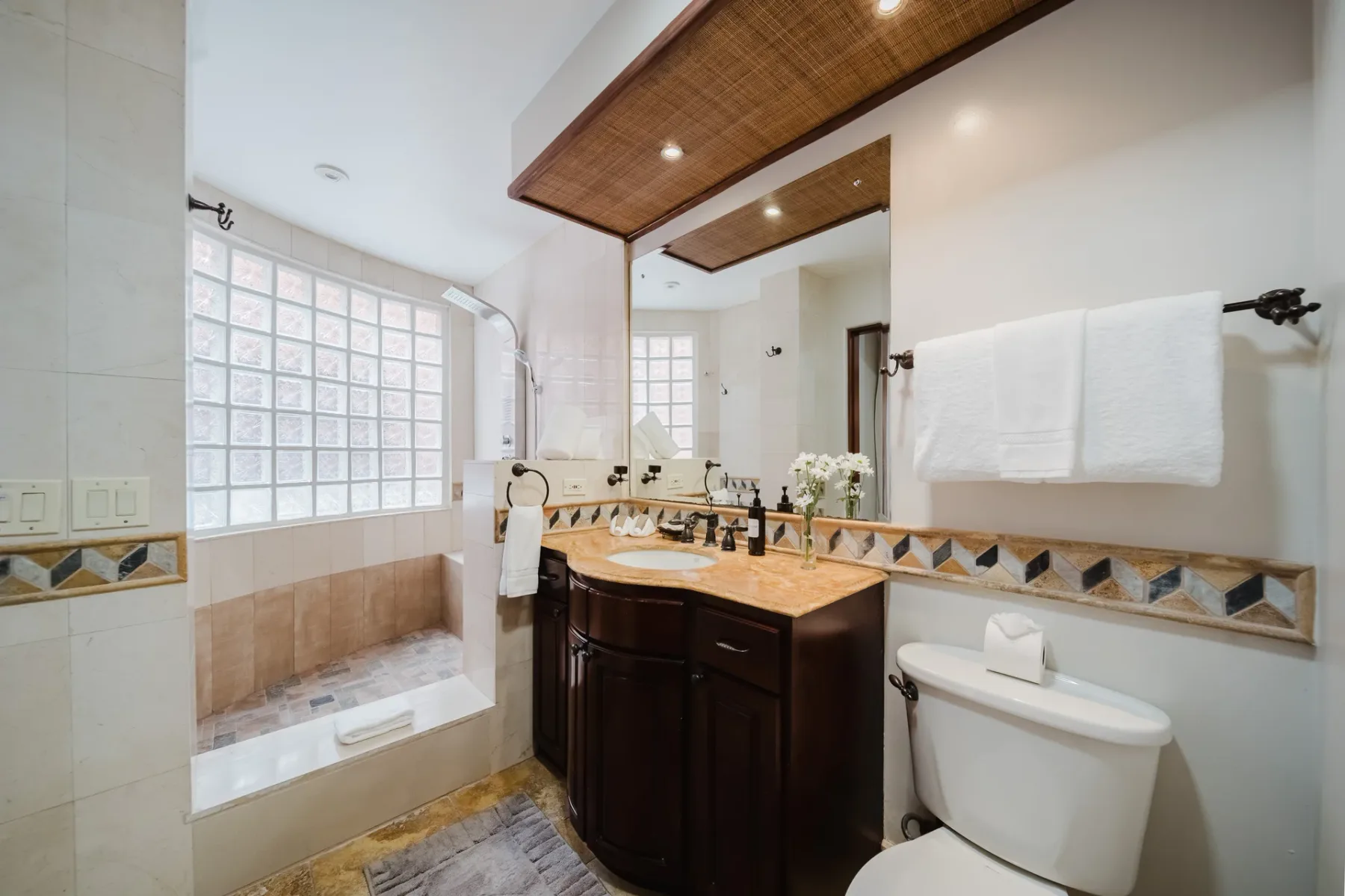 P. C Golden Sunset Condo · 23. P. C Golden Sunset Condo
