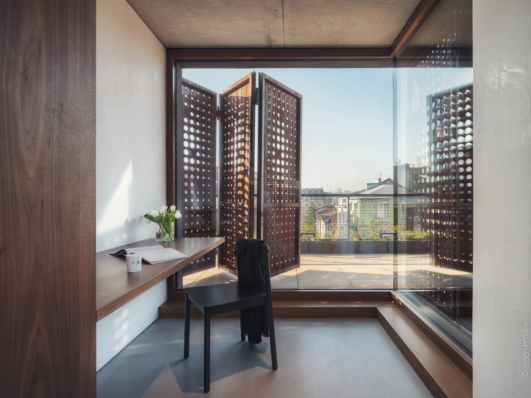 Penthouse working area