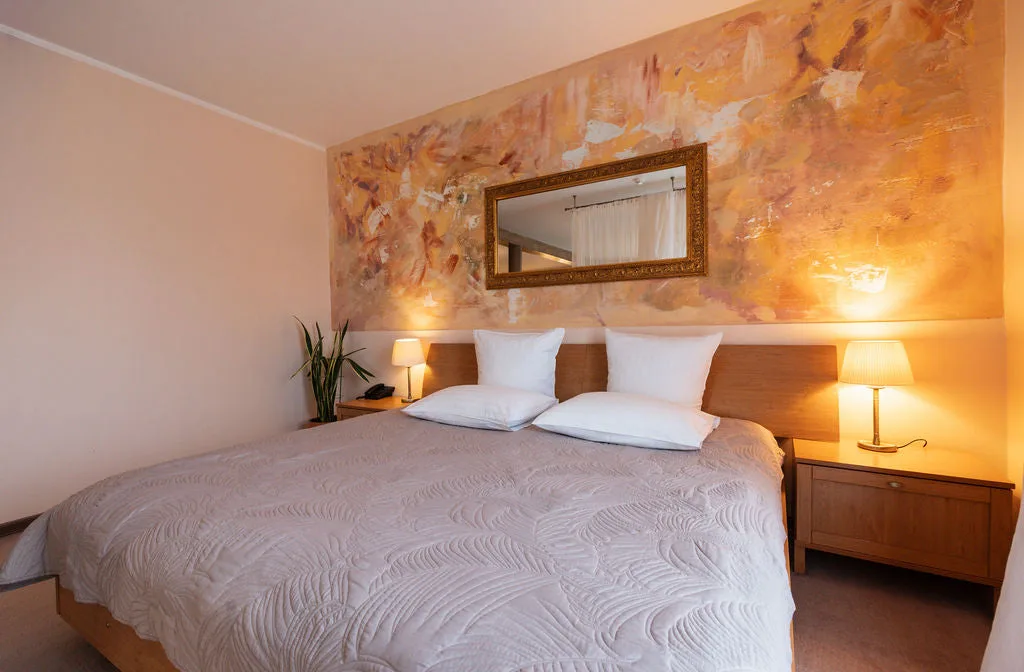 Suite room