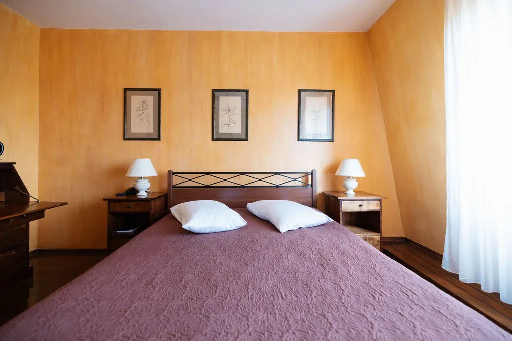 Classic single room