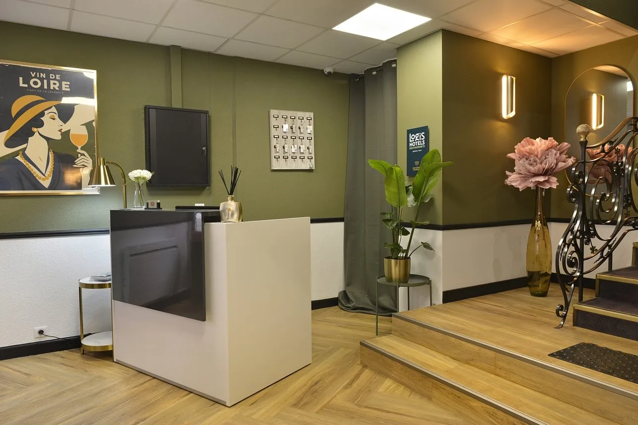 Hotel reception room