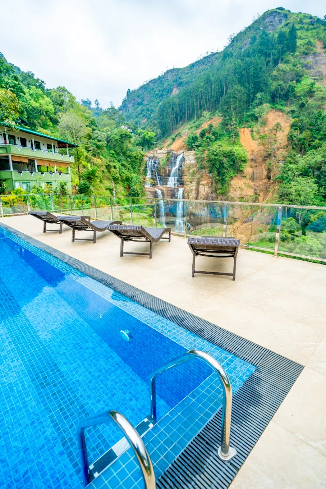 Ramboda Falls Hotel