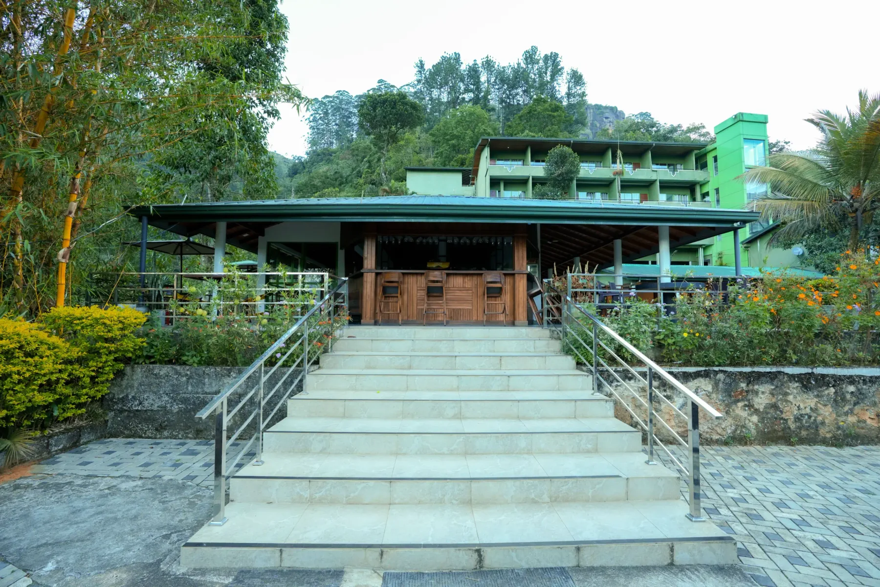 Ramboda Falls Hotel