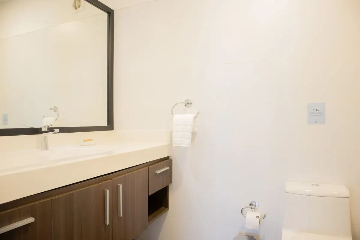 Upscale 2BR in Miraflores
