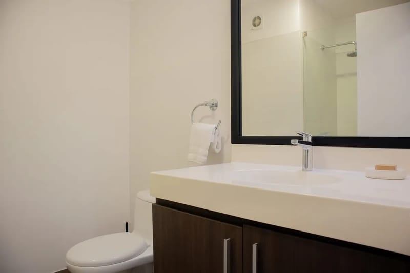 Upscale 2BR in Miraflores