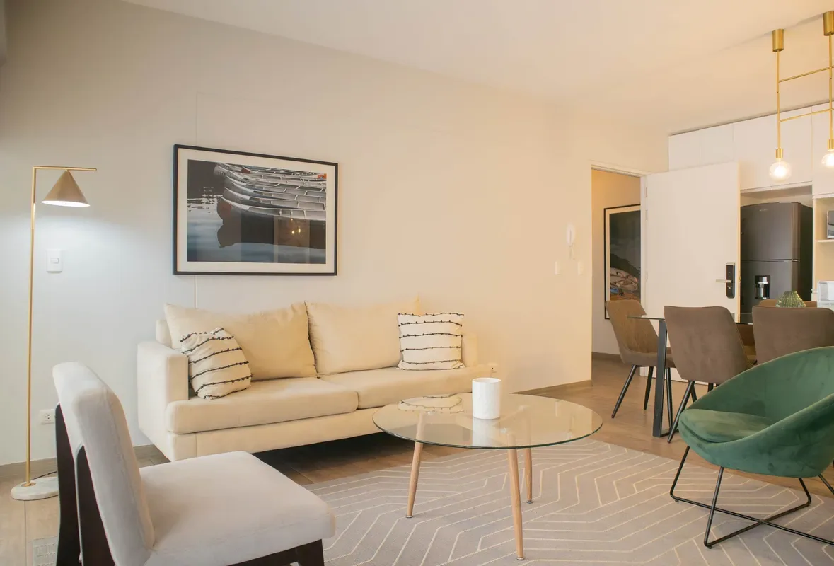 Upscale 2BR in Miraflores