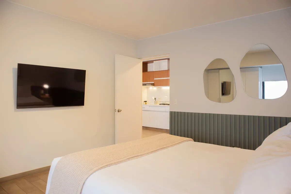 Upscale 2BR in Miraflores