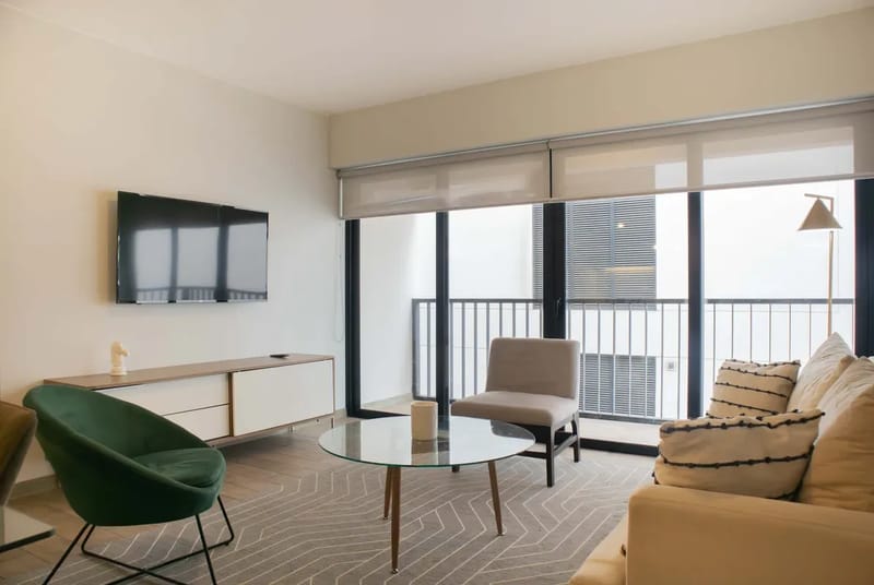 Upscale 2BR in Miraflores