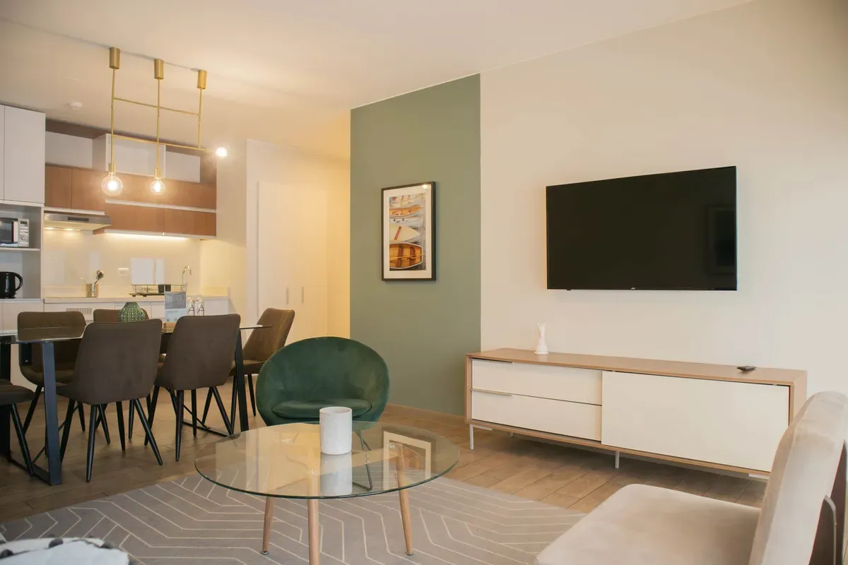 Upscale 2BR in Miraflores