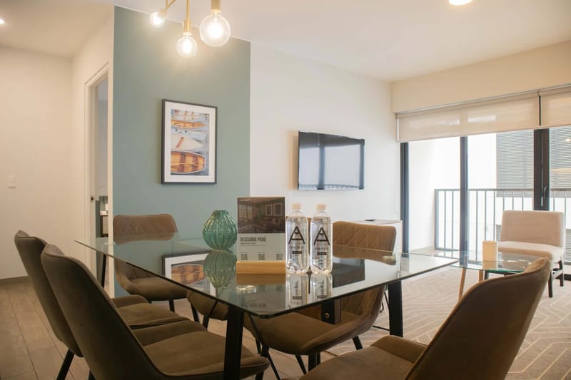 Upscale 2BR in Miraflores