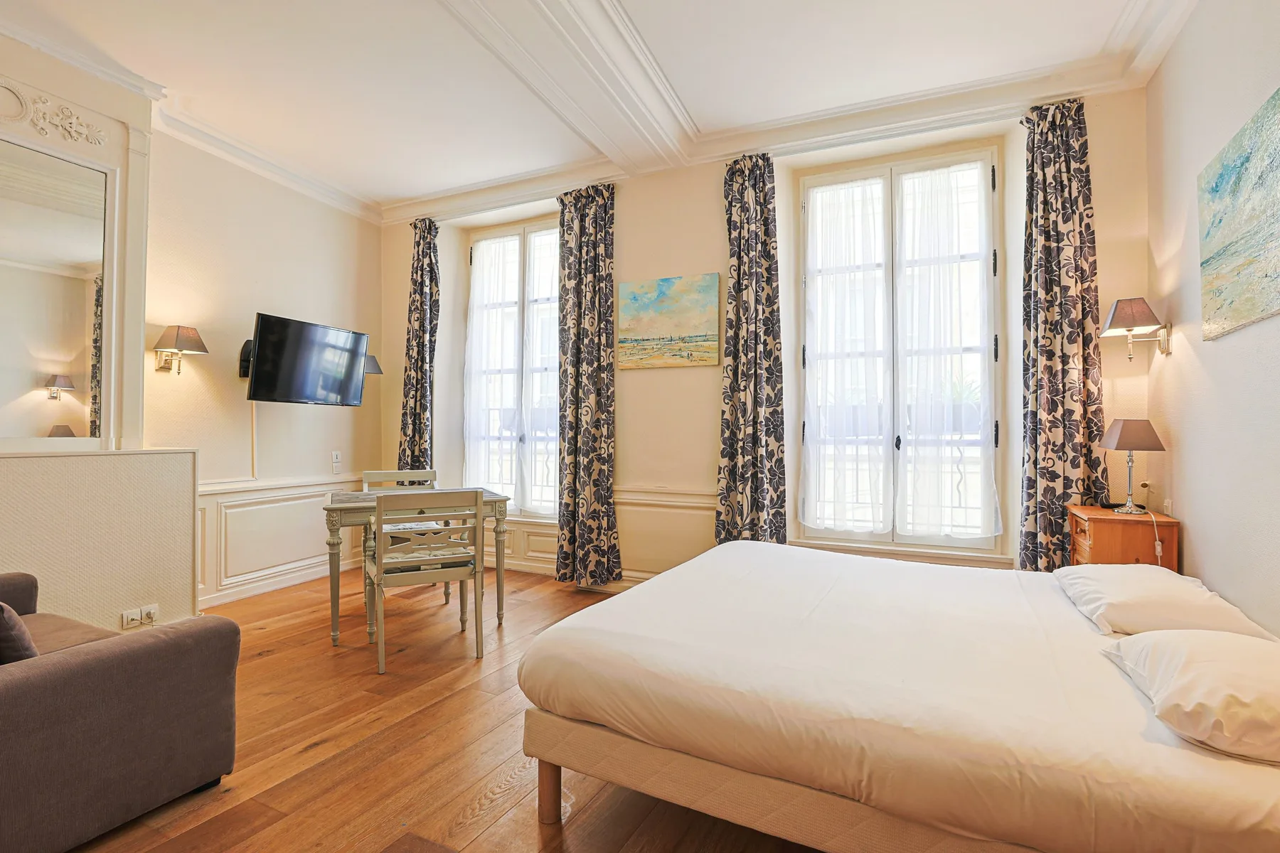 Luxe room