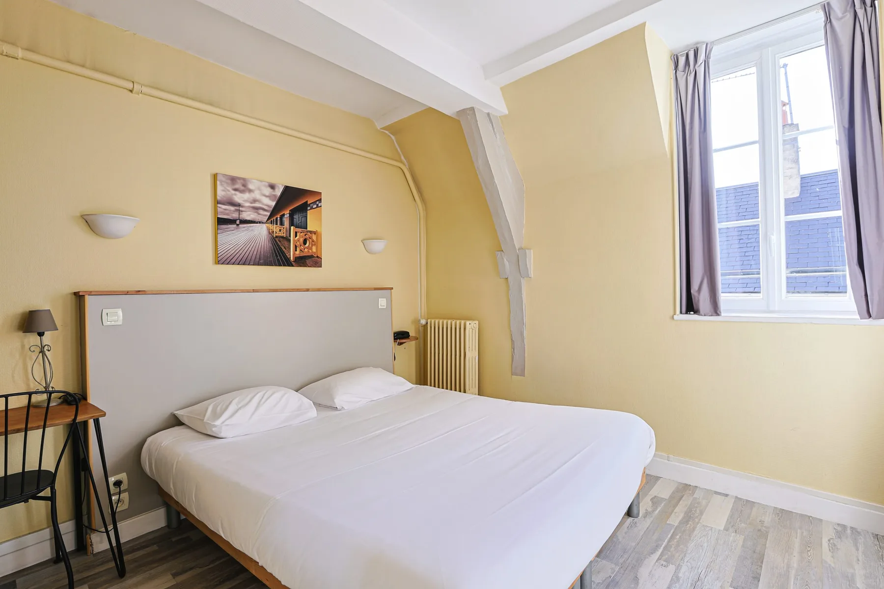 Comfort room