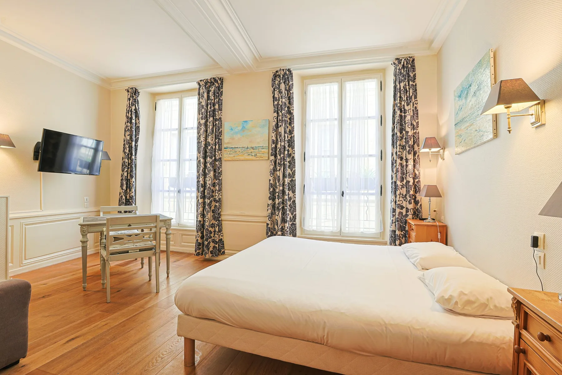 Luxe room