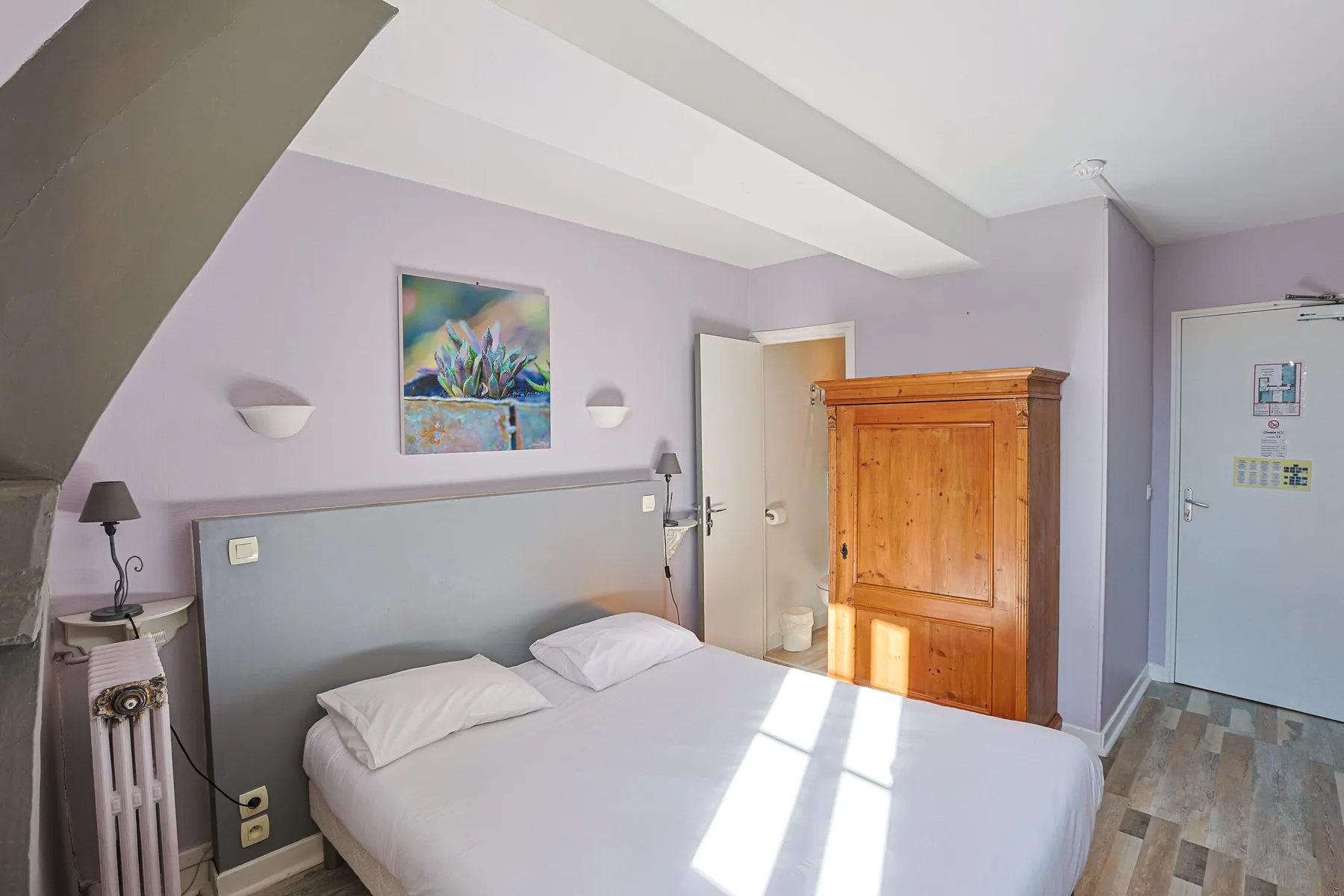Comfort room