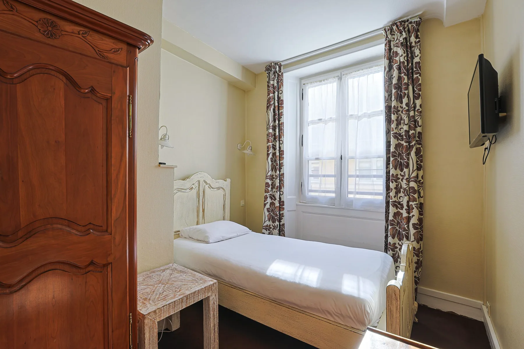 Single room
