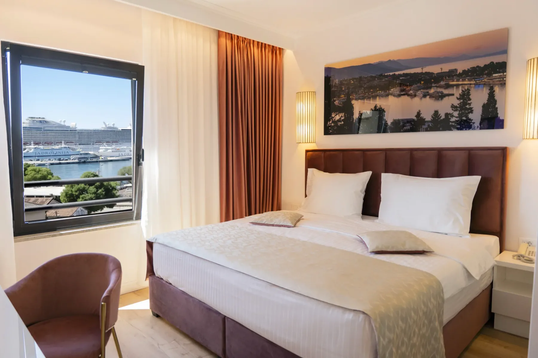 Standard double room