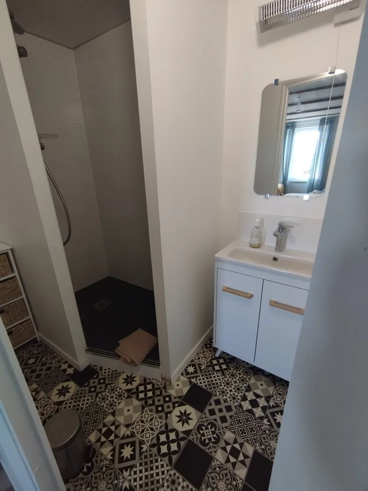 Baño privado de la habitación de huéspedes