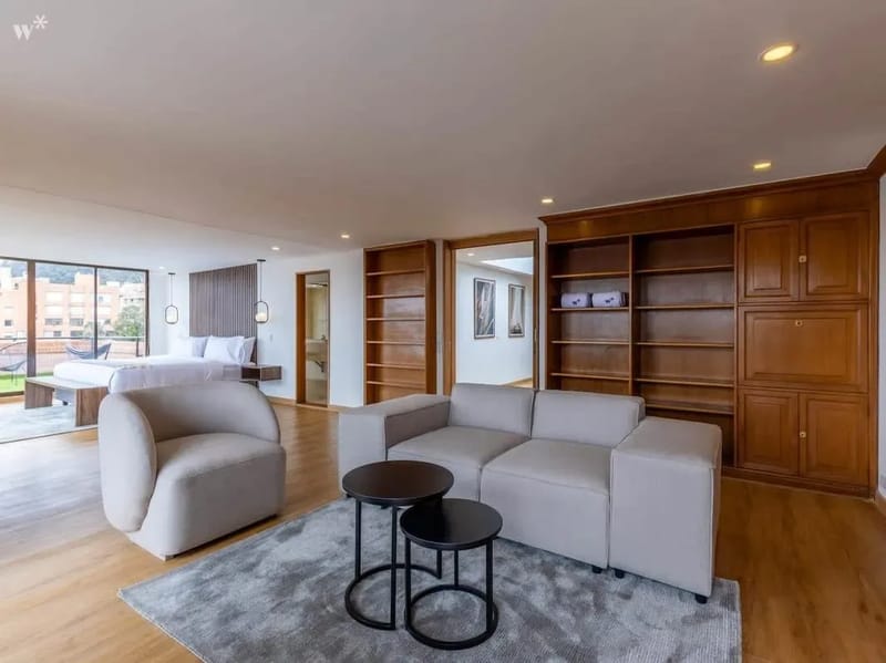 Stunning 3BR Triplex in Rosales