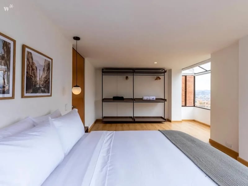 Stunning 3BR Triplex in Rosales