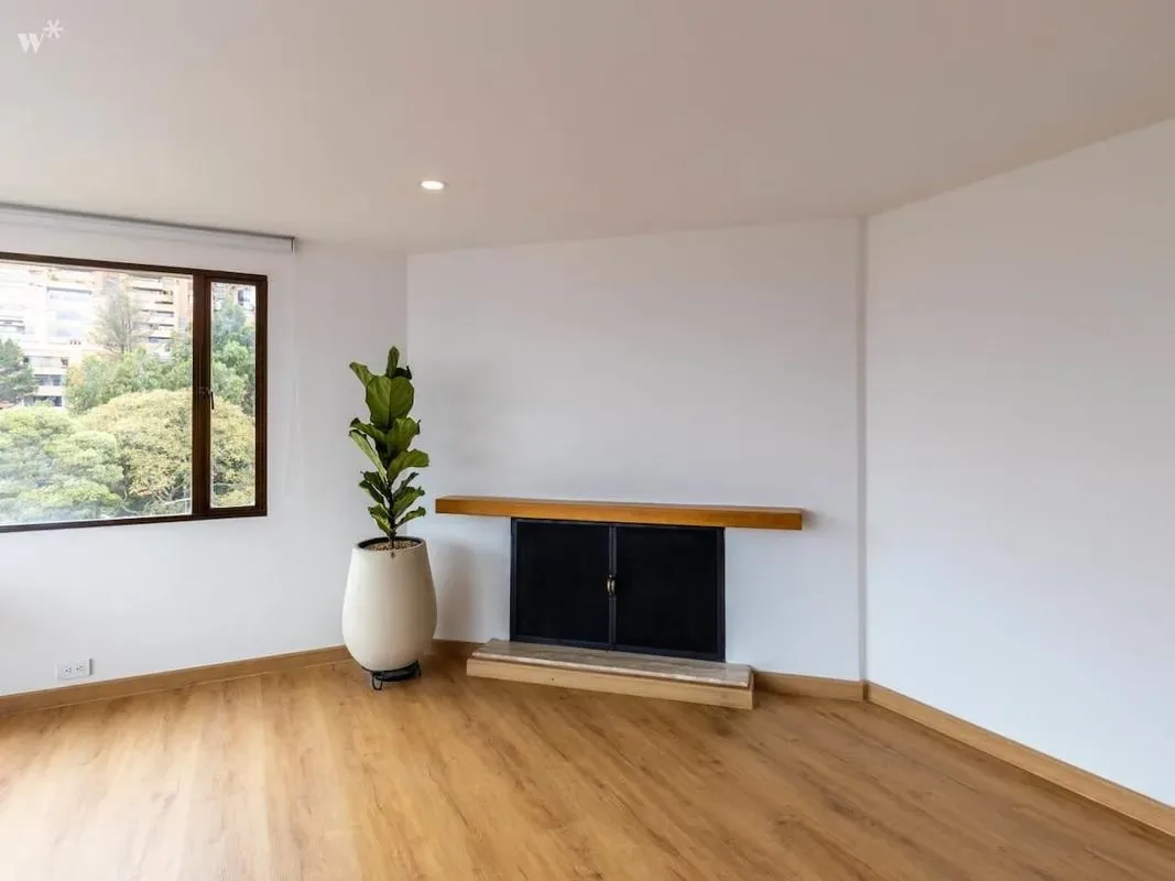 Stunning 3BR Triplex in Rosales