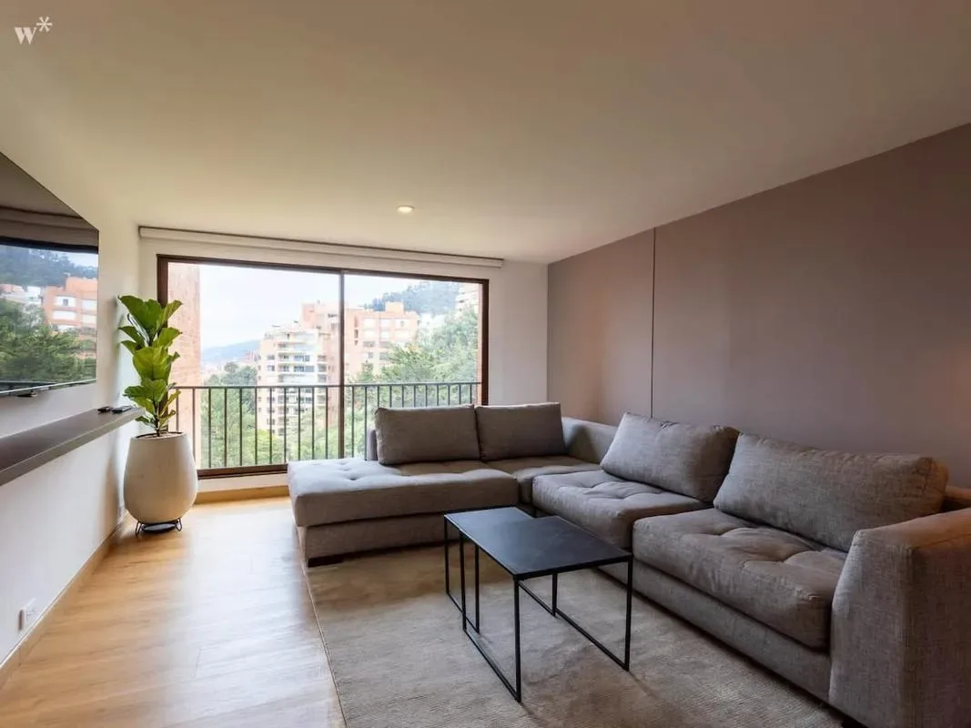 Stunning 3BR Triplex in Rosales