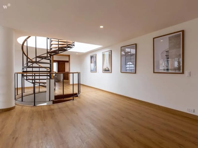 Stunning 3BR Triplex in Rosales