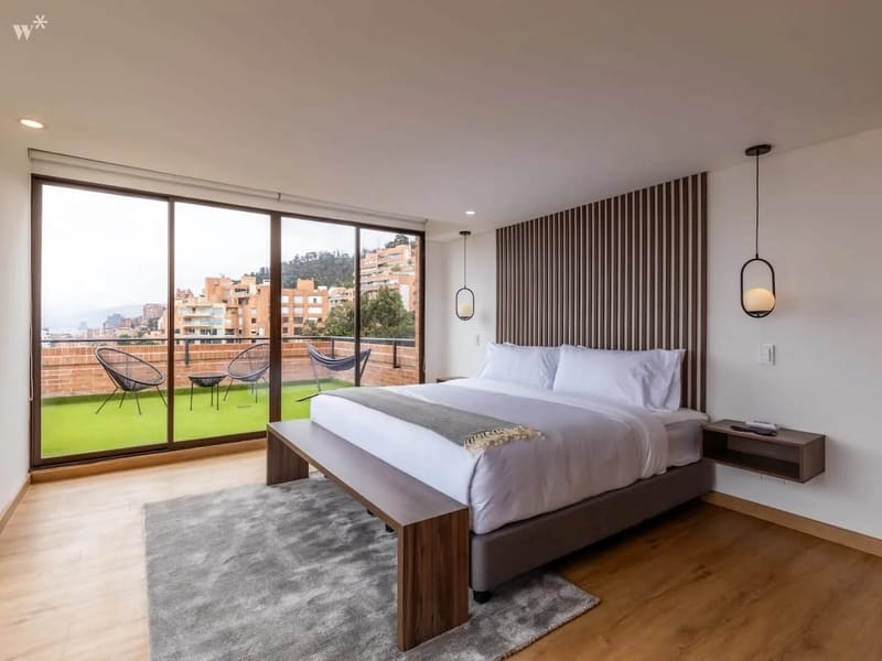 Stunning 3BR Triplex in Rosales