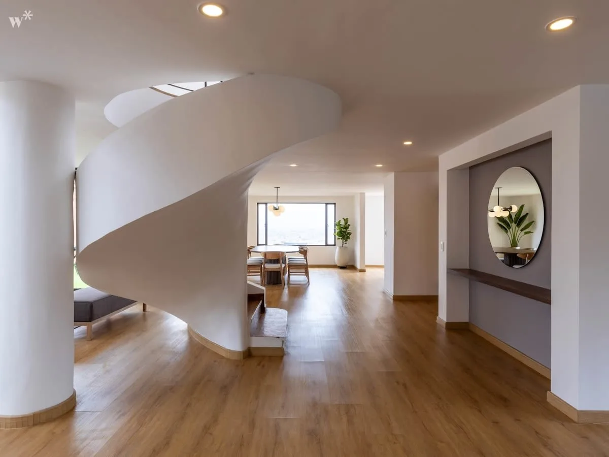 Stunning 3BR Triplex in Rosales