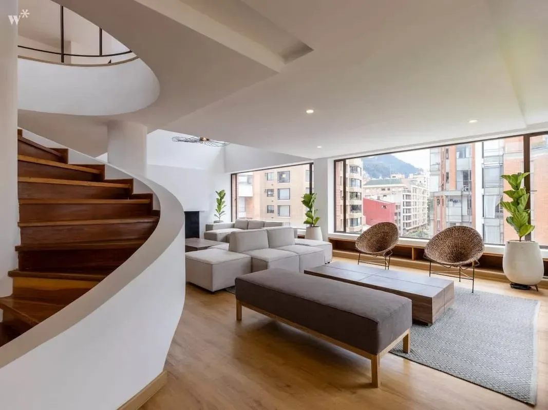 Stunning 3BR Triplex in Rosales