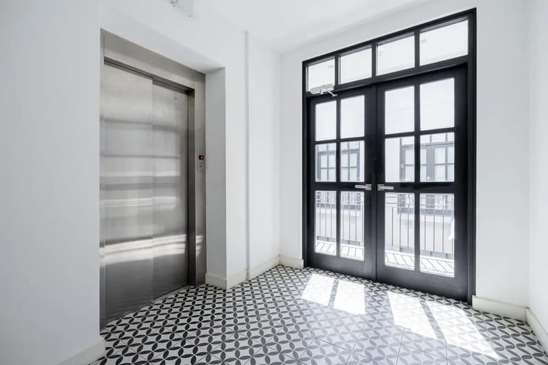 Roomy 1BR in Plaza Catedral
