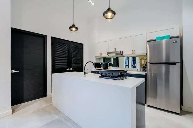 Roomy 1BR in Plaza Catedral