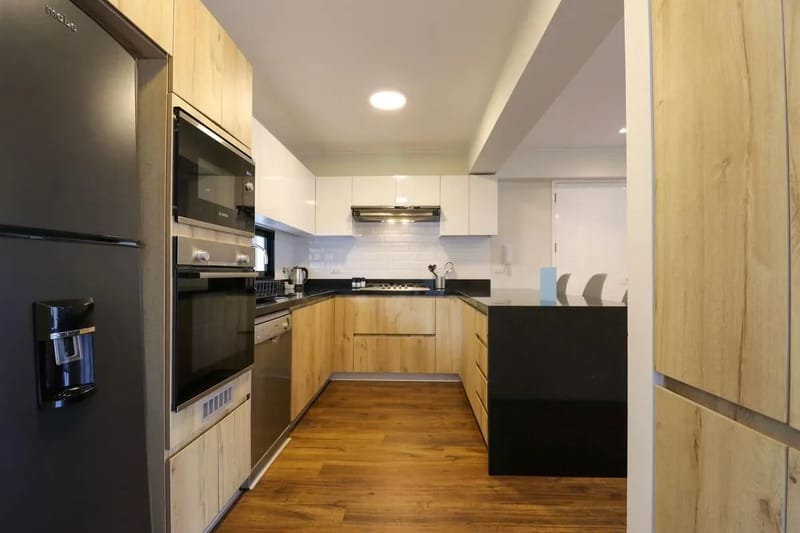 Spotless 2BR with Balcony in Miraflores