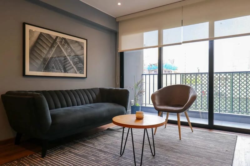 Spotless 2BR with Balcony in Miraflores
