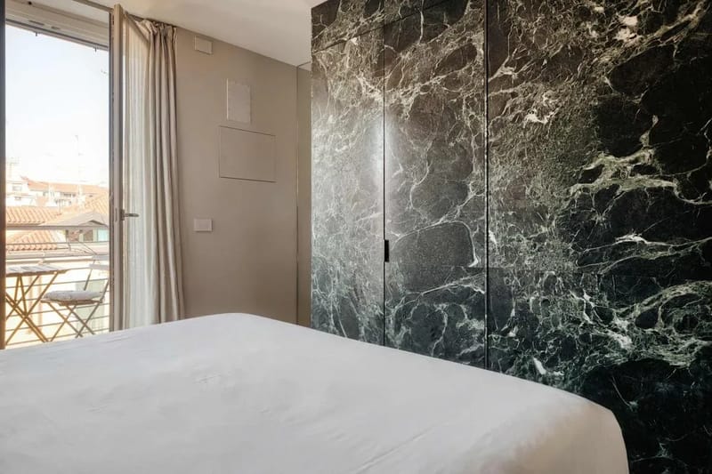 Stunning Apt w/ Private Terrace & Views
