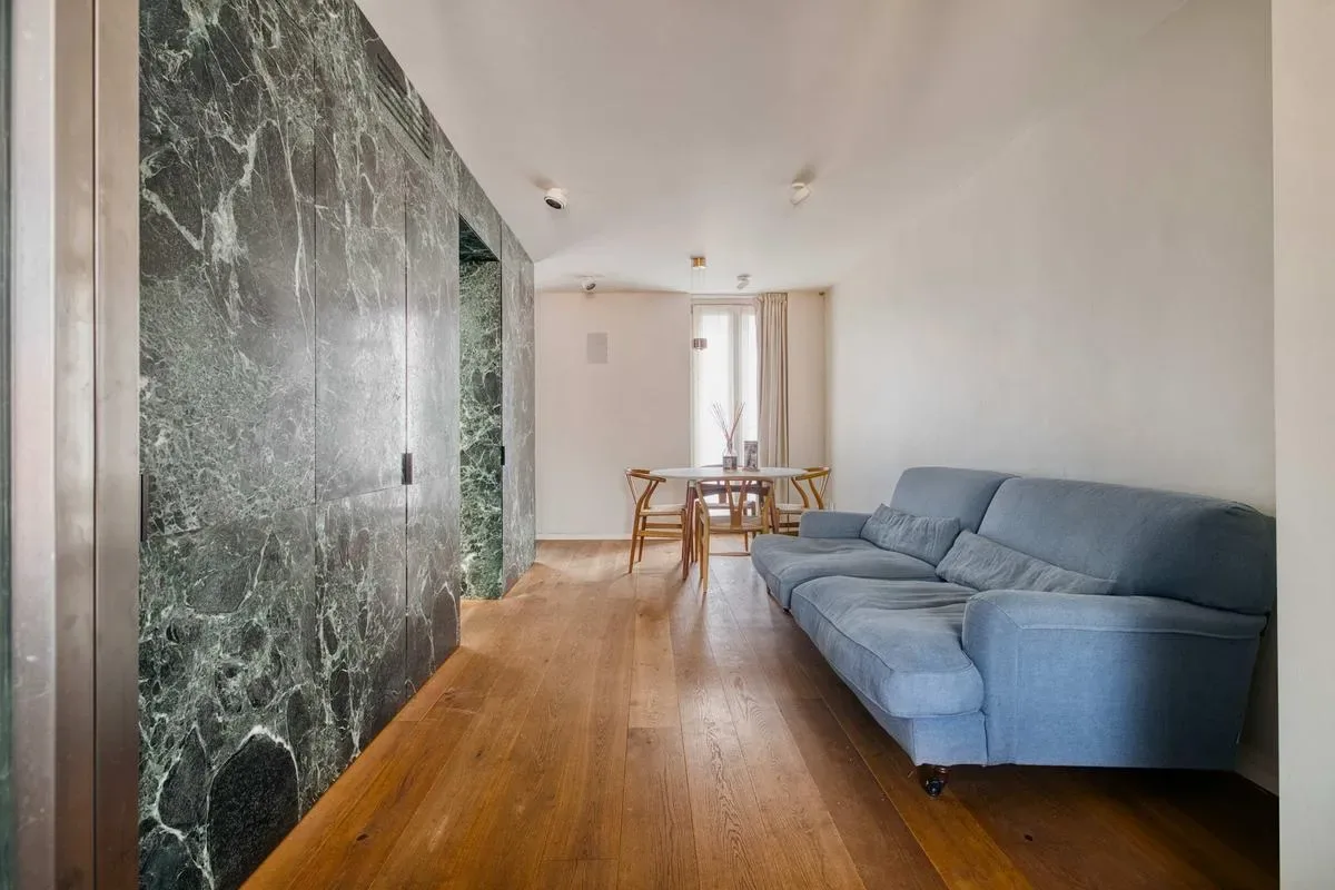 Stunning Apt w/ Private Terrace & Views